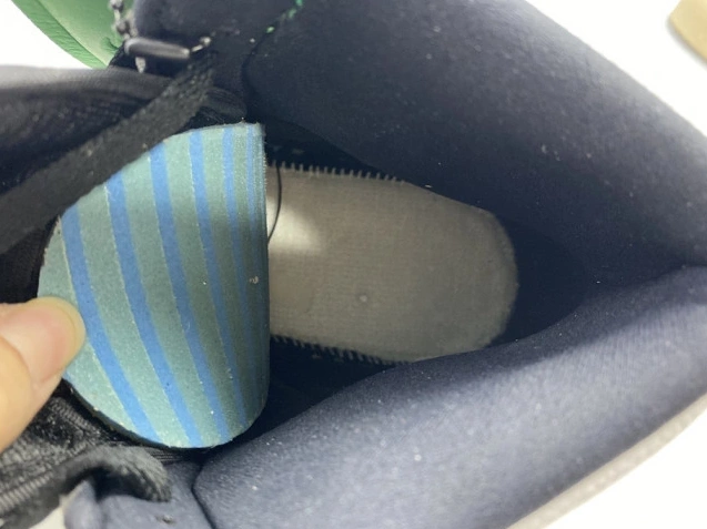 1 DB4612-300 Green Lucky Jordan Air High Retro 1212